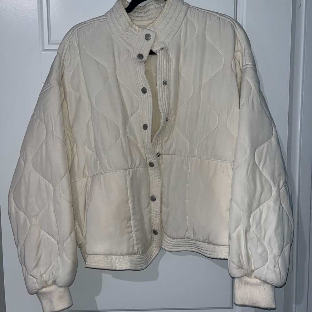Offwhite Quilted Jacket - Picture 2 of 4